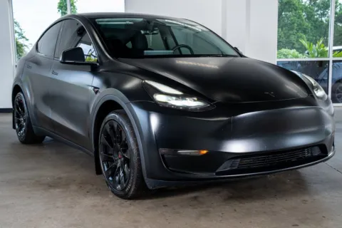 More photos of 2023 Tesla Model Y Long Range at Atlanta Autos, GA