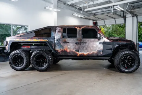 More photos of 2021 Jeep Gladiator Sport at Atlanta Autos, GA