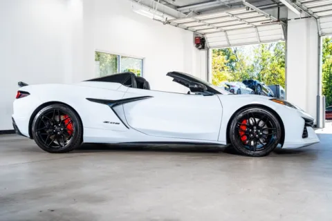 More photos of 2023 Chevrolet Corvette Z06 at Atlanta Autos, GA