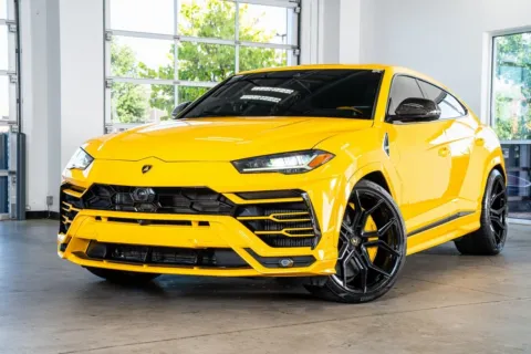 Photos of 2021 Lamborghini Urus for sale in Marietta, GA at Atlanta Autos