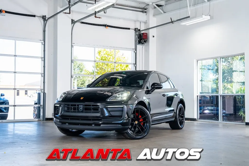 Black 2023 Porsche Macan for sale in Marietta, GA