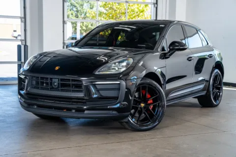 Photos of 2023 Porsche Macan for sale in Marietta, GA at Atlanta Autos