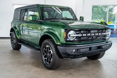 More photos of 2022 Ford Bronco Outer Banks at Atlanta Autos, GA