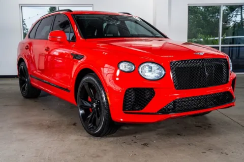 More photos of 2022 Bentley Bentayga V8 at Atlanta Autos, GA
