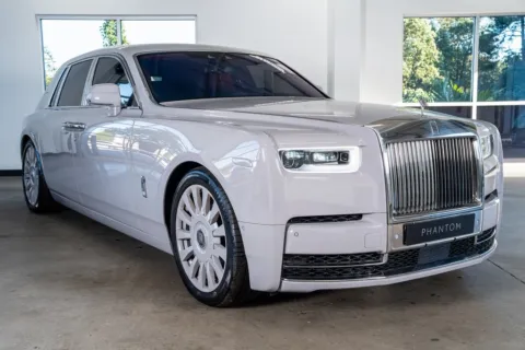 More photos of 2022 Rolls-Royce Phantom at Atlanta Autos, GA