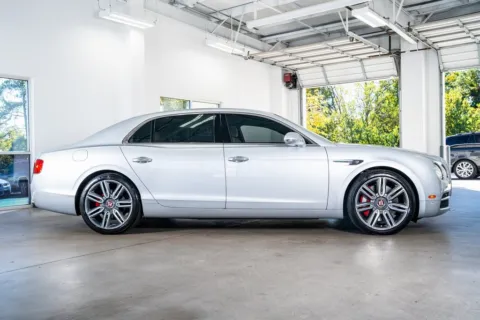 More photos of 2016 Bentley Flying Spur V8 at Atlanta Autos, GA