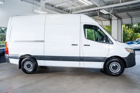 More photos of 2022 Mercedes-Benz Sprinter 2500 Cargo 144 WB at Atlanta Autos, GA