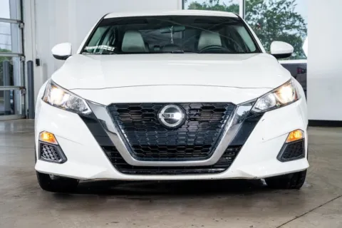 Another view of 2019 Nissan Altima 2.5 S for sale in Marietta, GA at Atlanta Autos