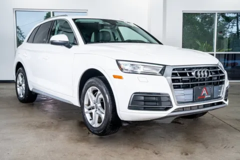 More photos of 2019 Audi Q5 2.0T Premium at Atlanta Autos, GA
