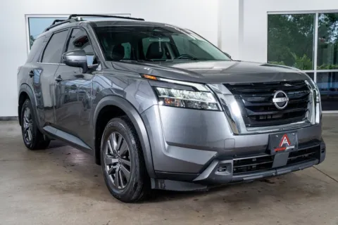 More photos of 2022 Nissan Pathfinder SV at Atlanta Autos, GA