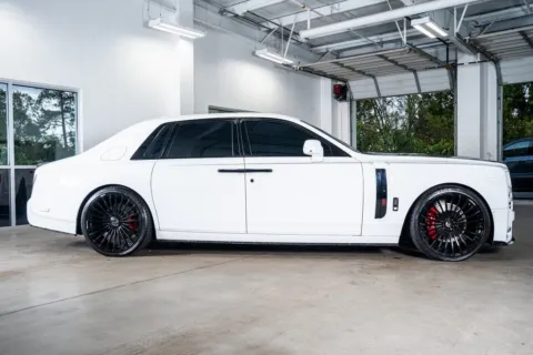 More photos of 2023 Rolls-Royce Phantom at Atlanta Autos, GA