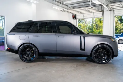 More photos of 2023 Land Rover Range Rover SE at Atlanta Autos, GA