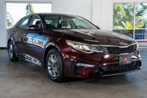 More photos of 2019 Kia Optima LX at Atlanta Autos, GA