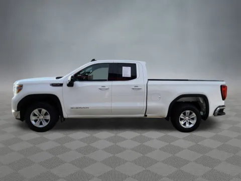 More photos of 2021 GMC Sierra 1500 SLE at McCloskey Truck Town (Licensed as McCloskey Motors Inc.), CO