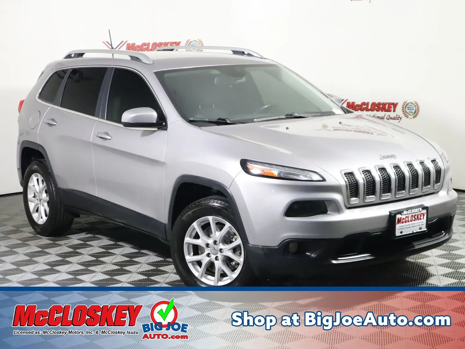 Silver 2018 Jeep Cherokee Latitude Plus for sale in Colorado Springs, CO