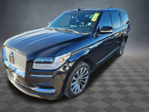 More photos of 2018 Lincoln Navigator Select at McCloskey Truck Town (Licensed as McCloskey Motors Inc.), CO