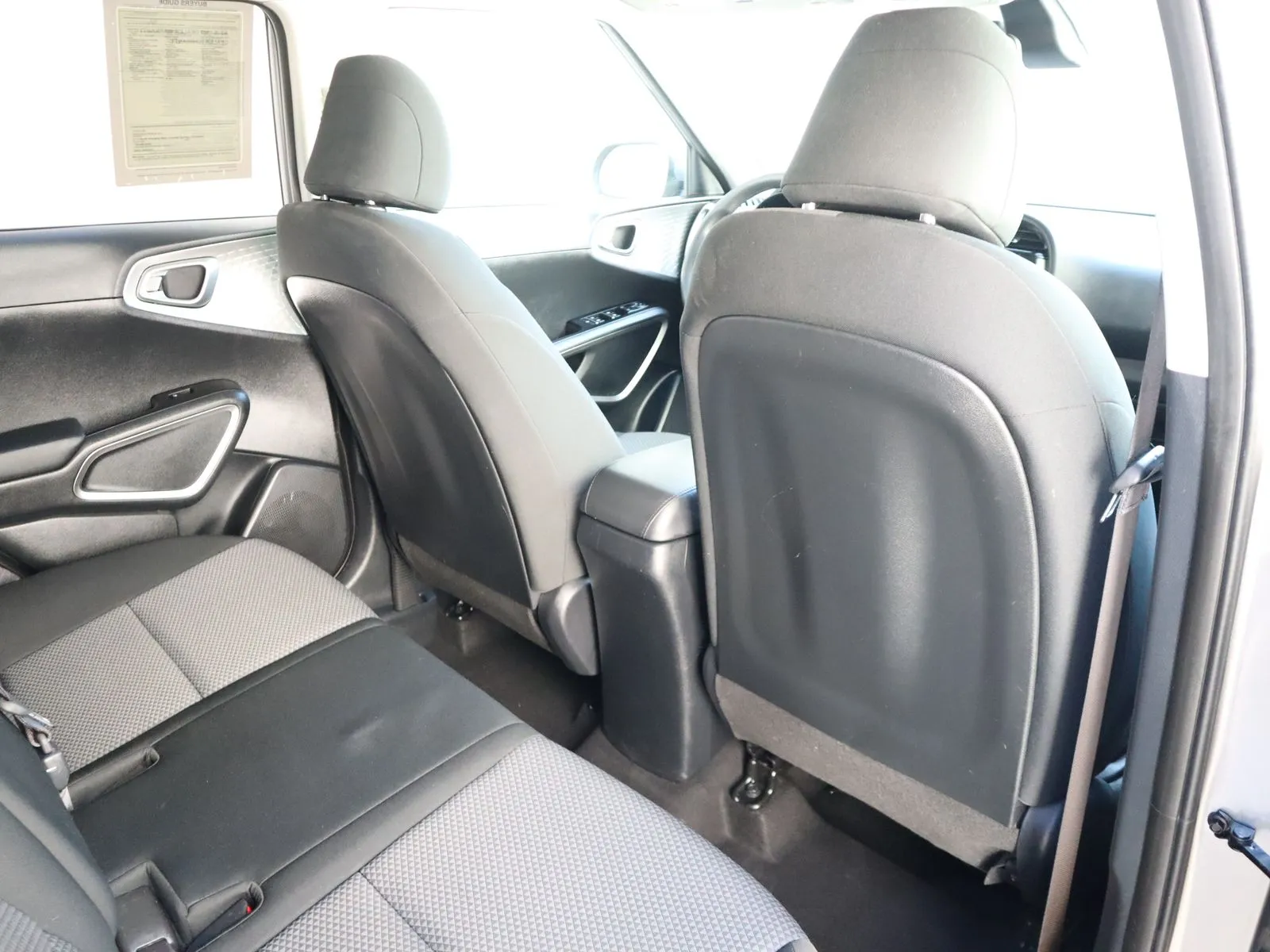 2023 Kia Soul LX - Photo 48