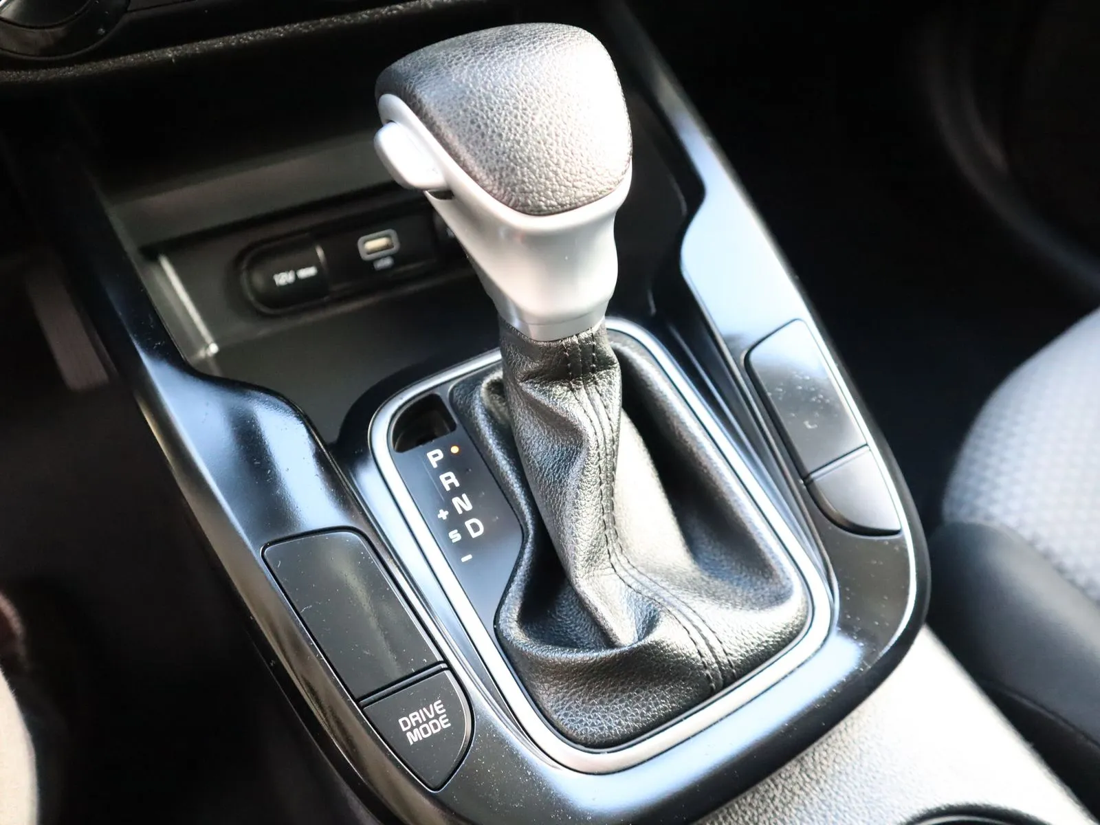2023 Kia Soul LX - Photo 40