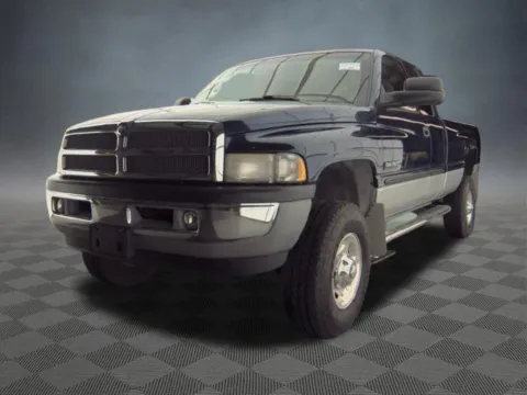 More photos of 2001 Dodge Ram 2500 SLT at McCloskey Truck Town (Licensed as McCloskey Motors Inc.), CO