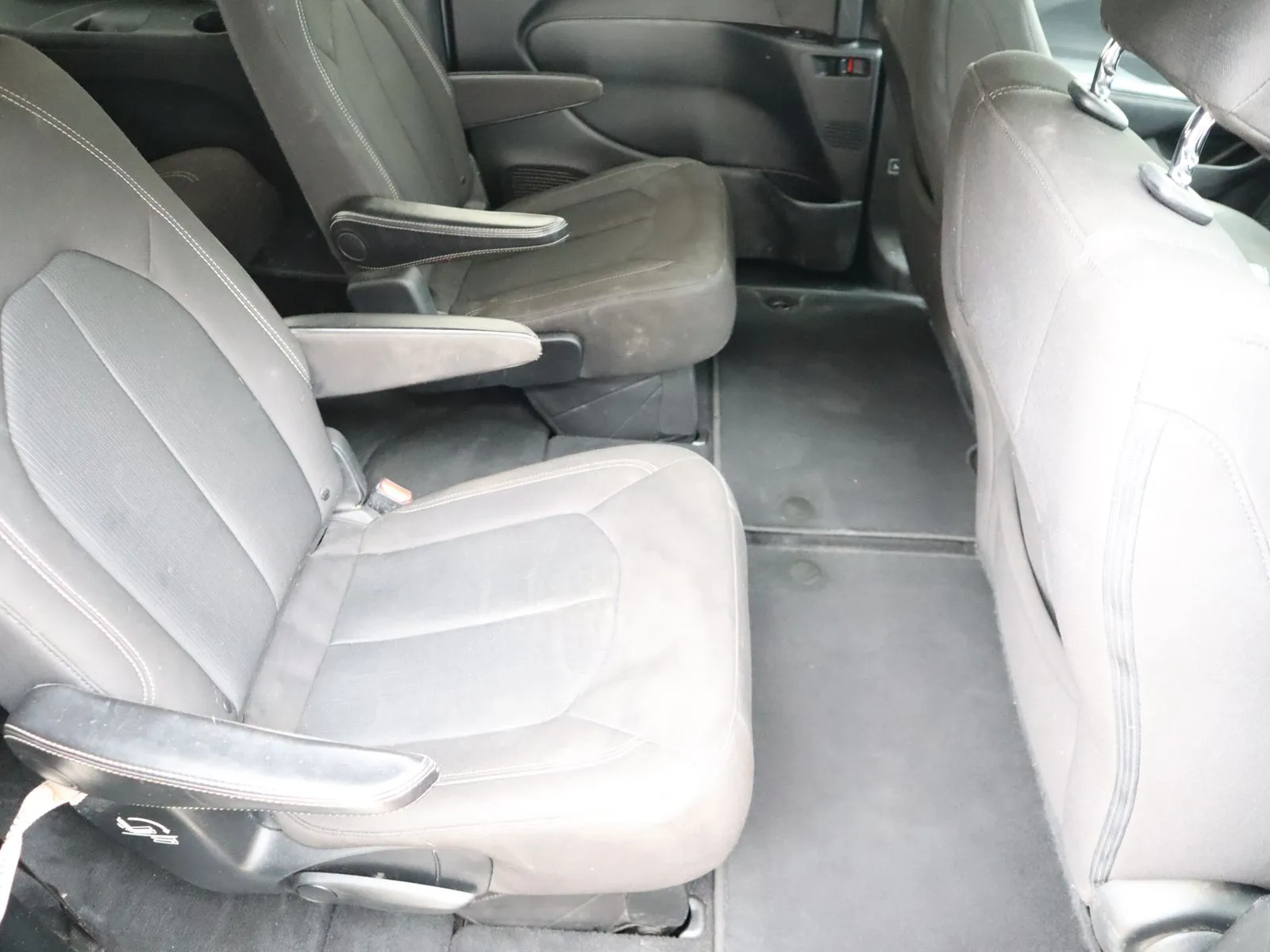 2018 Chrysler Pacifica Touring Plus - Photo 49