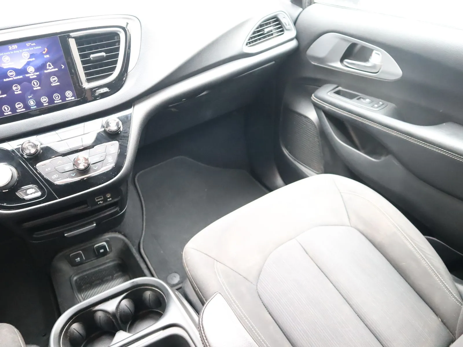 2018 Chrysler Pacifica Touring Plus - Photo 30