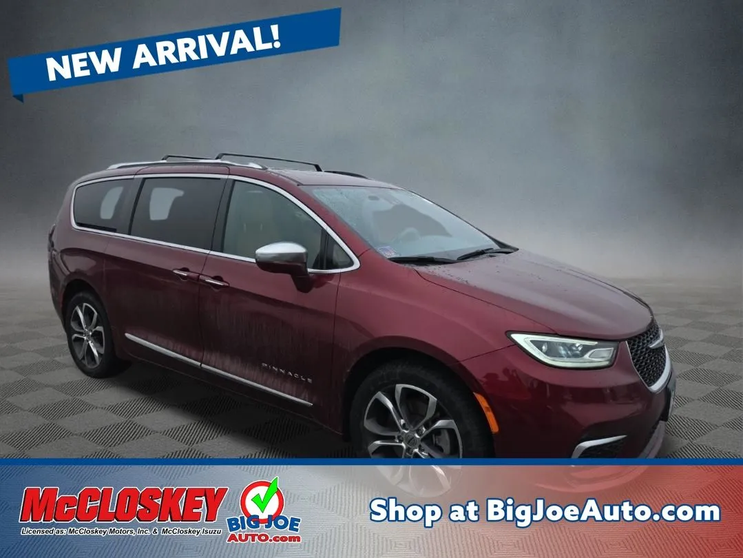 Red 2022 Chrysler Pacifica Pinnacle for sale in Colorado Springs, CO