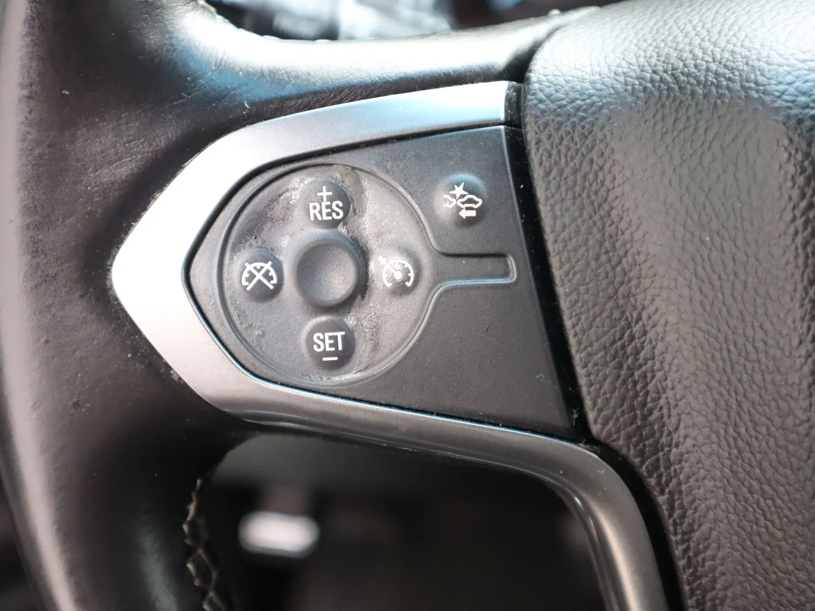 2015 Chevrolet Tahoe LT - Photo 33