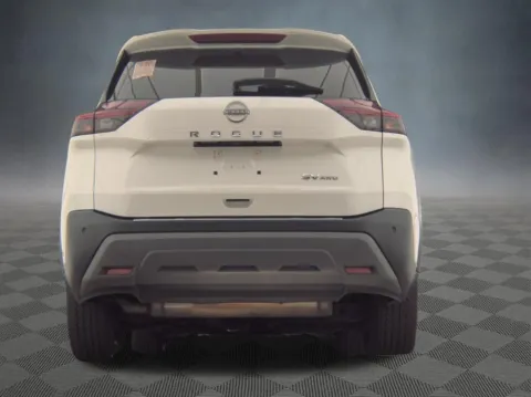 More photos of 2022 Nissan Rogue SV at McCloskey Truck Town (Licensed as McCloskey Motors Inc.), CO