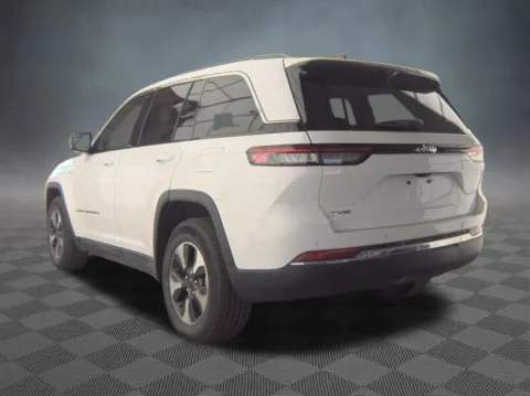 More photos of 2024 Jeep Grand Cherokee 4xe at McCloskey Truck Town (Licensed as McCloskey Motors Inc.), CO