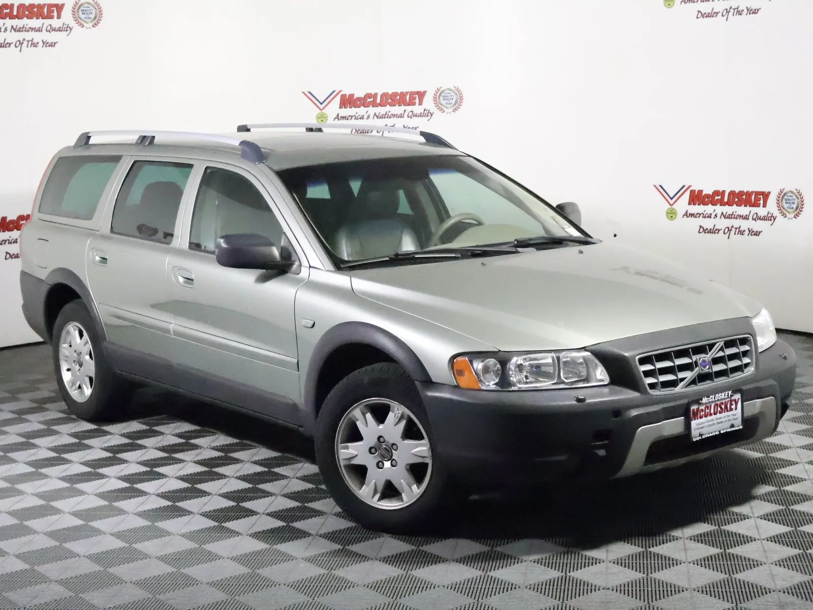 Gold 2006 Volvo XC70 for sale in Colorado Springs, CO