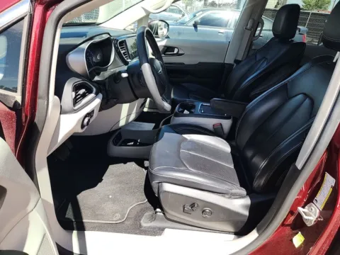 More photos of 2023 Chrysler Pacifica Touring L at McCloskey Truck Town (Licensed as McCloskey Motors Inc.), CO