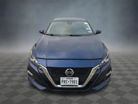 More photos of 2021 Nissan Altima 2.5 S at McCloskey Truck Town (Licensed as McCloskey Motors Inc.), CO
