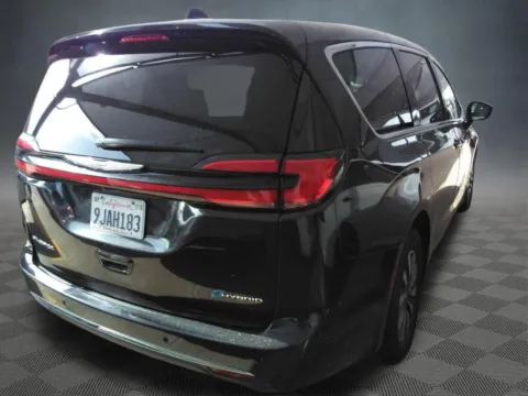 More photos of 2023 Chrysler Pacifica Hybrid Touring L at McCloskey Truck Town (Licensed as McCloskey Motors Inc.), CO