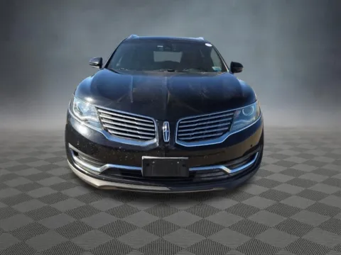 More photos of 2016 Lincoln MKX Reserve at McCloskey Truck Town (Licensed as McCloskey Motors Inc.), CO