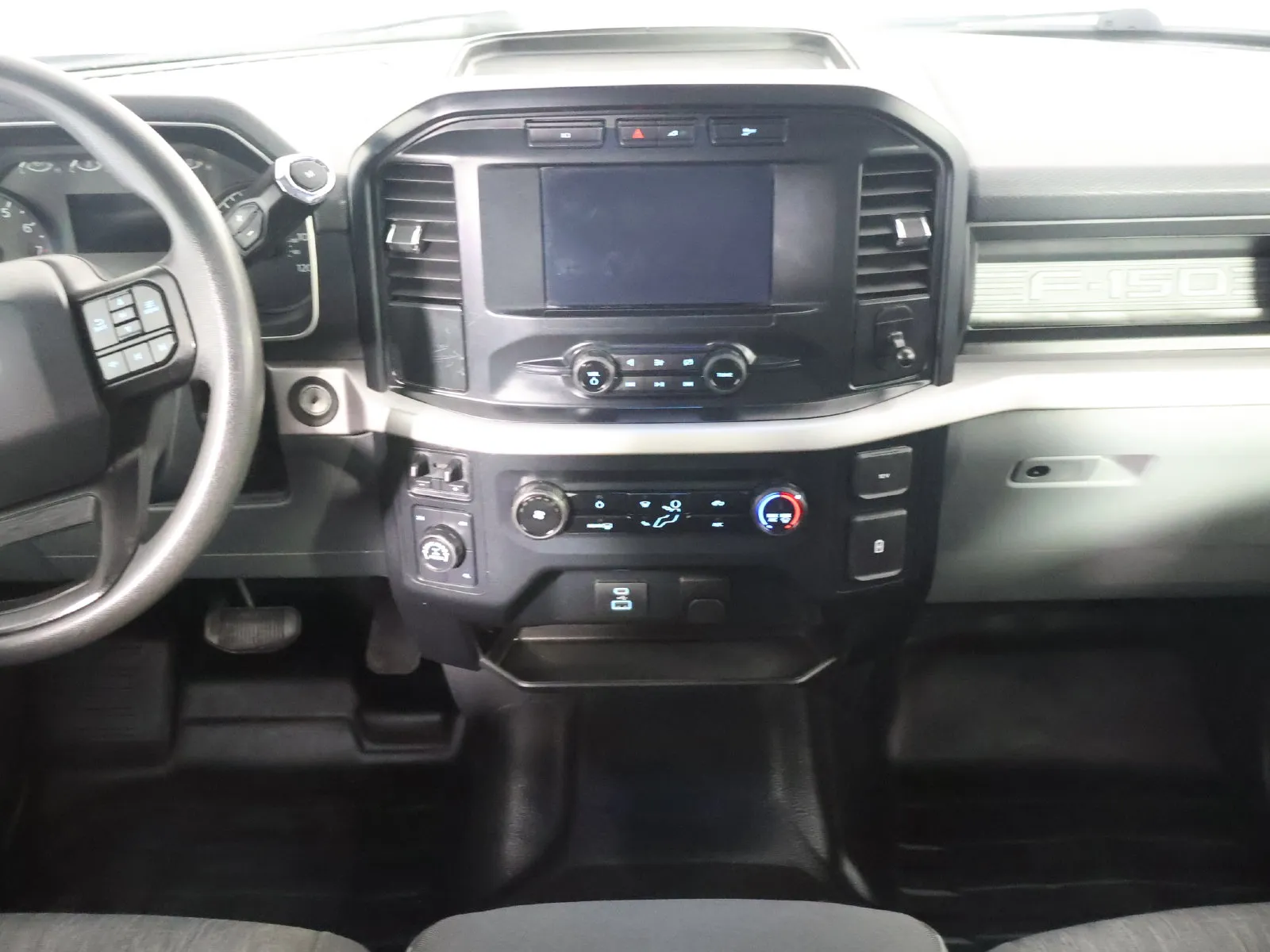 2023 Ford F-150 XL - Photo 28