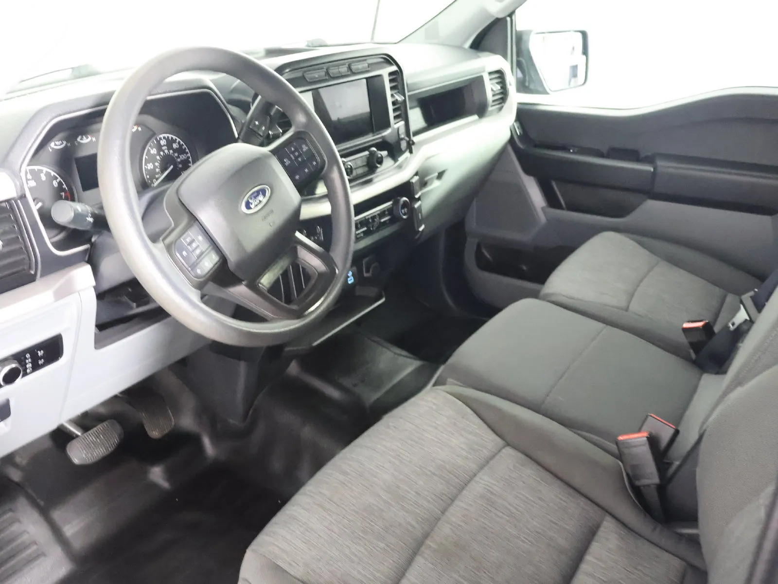 2023 Ford F-150 XL - Photo 26