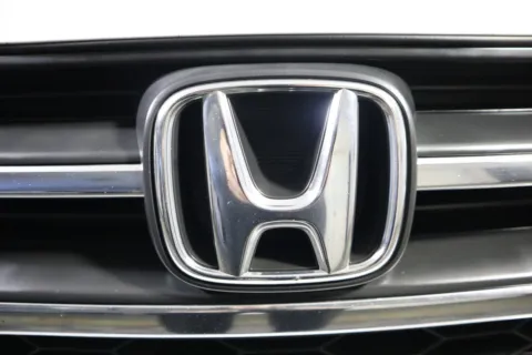 More photos of 2010 Honda CR-V LX at McCloskey Truck Town (Licensed as McCloskey Motors Inc.), CO