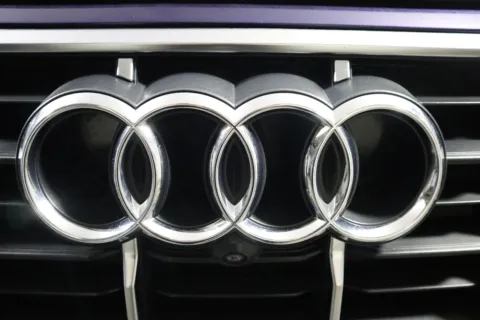 More photos of 2023 Audi Q7 55 Premium Plus at McCloskey Truck Town, CO