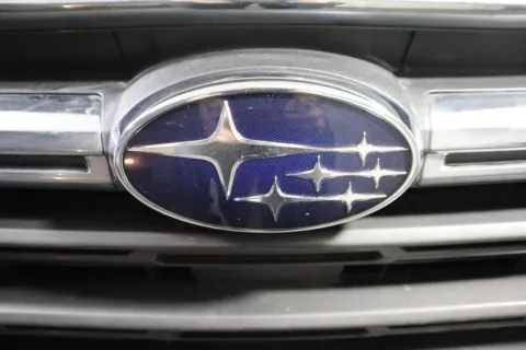 More photos of 2018 Subaru Outback 3.6R at McCloskey Truck Town, CO