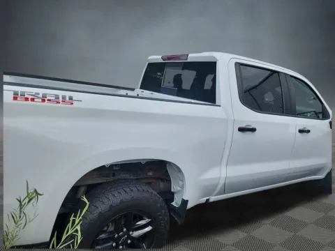 More photos of 2021 Chevrolet Silverado 1500 LT Trail Boss at McCloskey Truck Town, CO