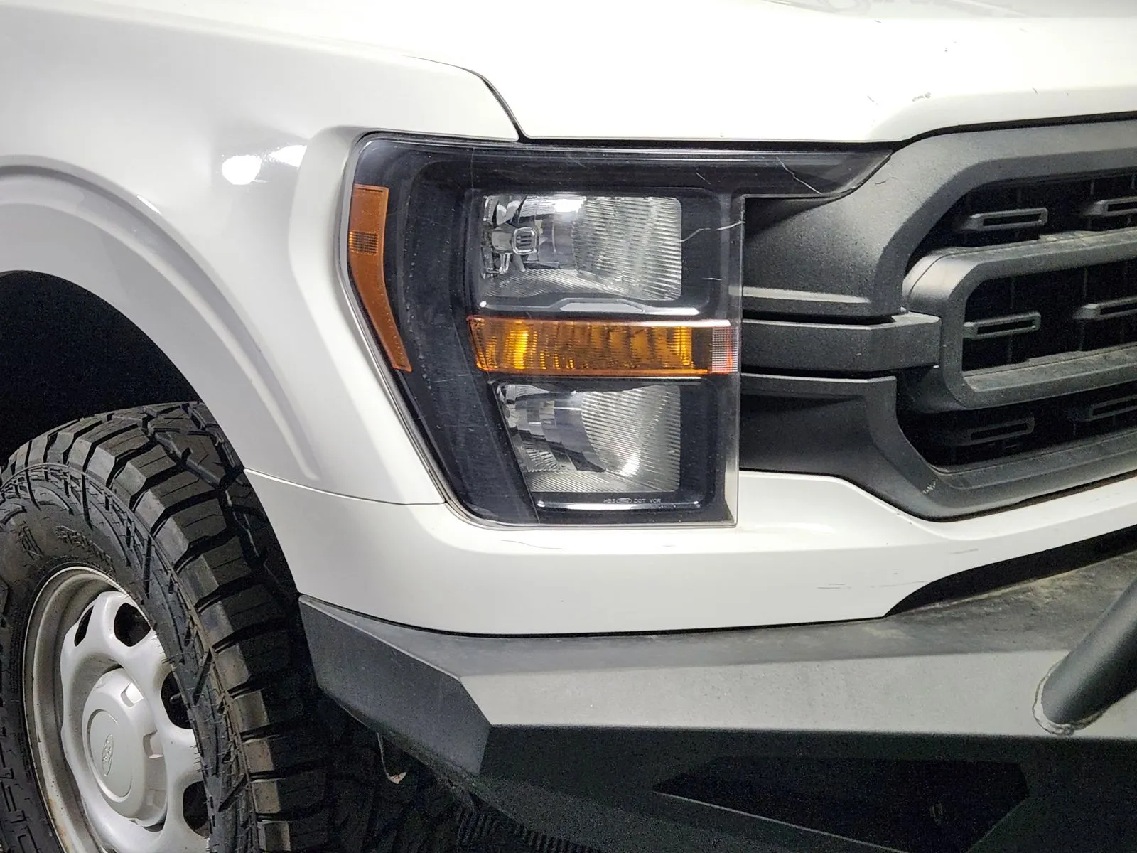 2023 Ford F-150 XL - Photo 10