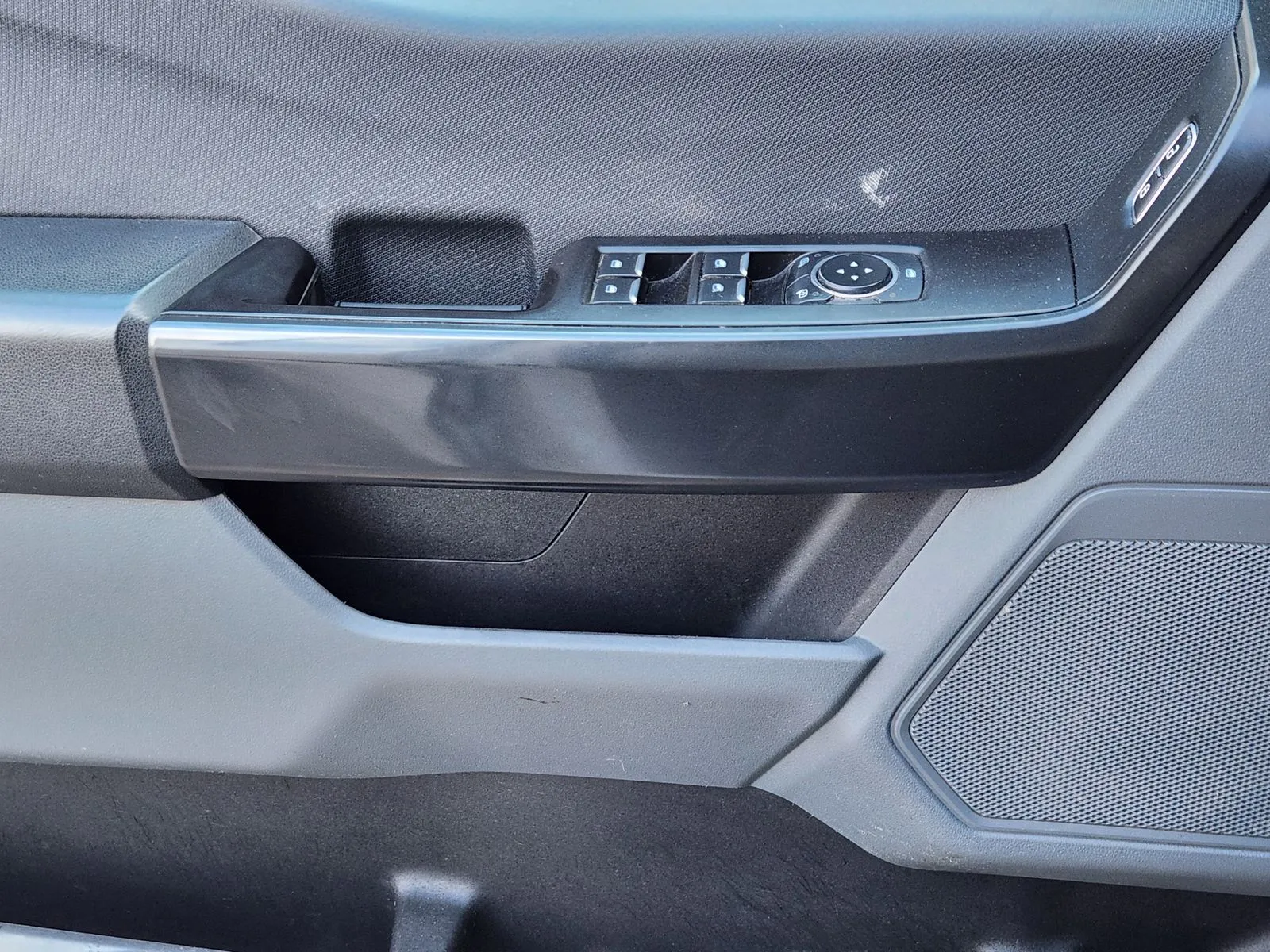 2023 Ford F-150 XL - Photo 27