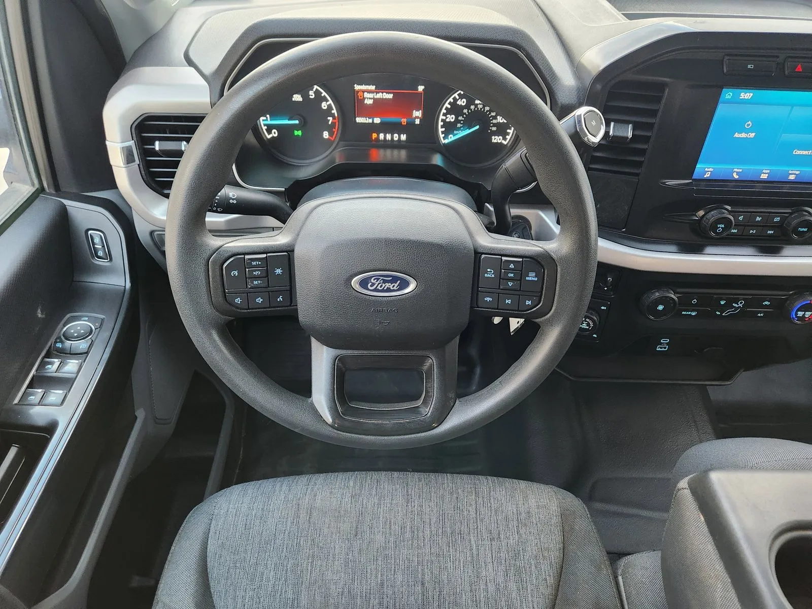2023 Ford F-150 XL - Photo 31