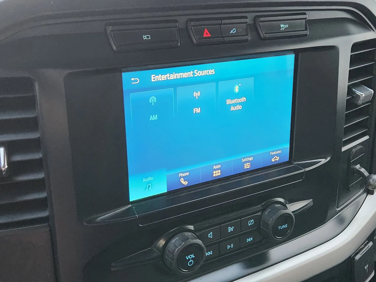 2023 Ford F-150 XL - Photo 19