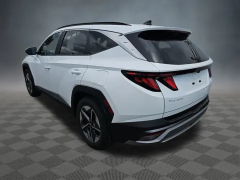 More photos of 2025 Hyundai Tucson SEL at McCloskey Truck Town, CO