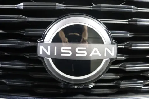 More photos of 2023 Nissan Rogue SL at McCloskey Truck Town, CO