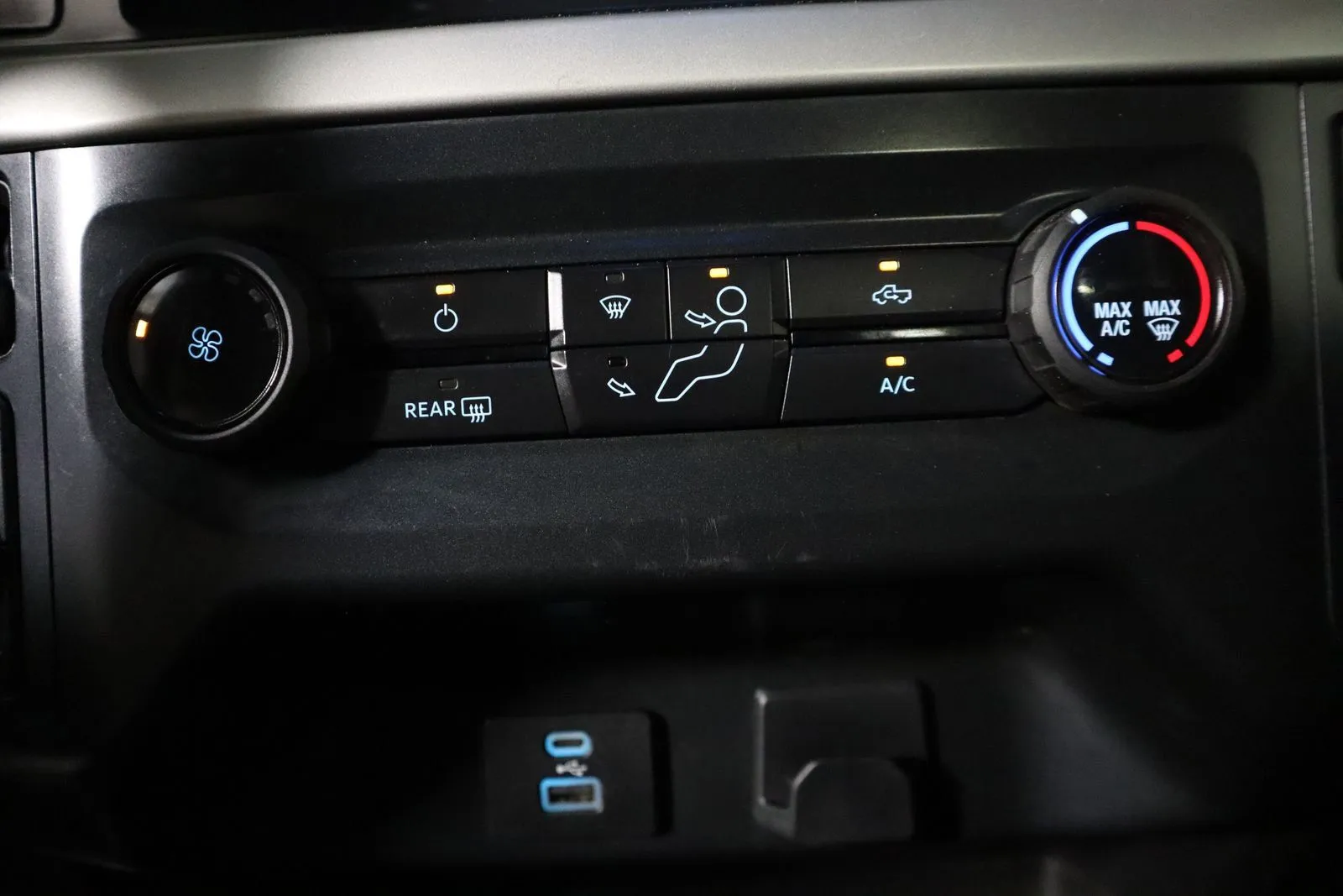 2022 Ford F-150 XL - Photo 38