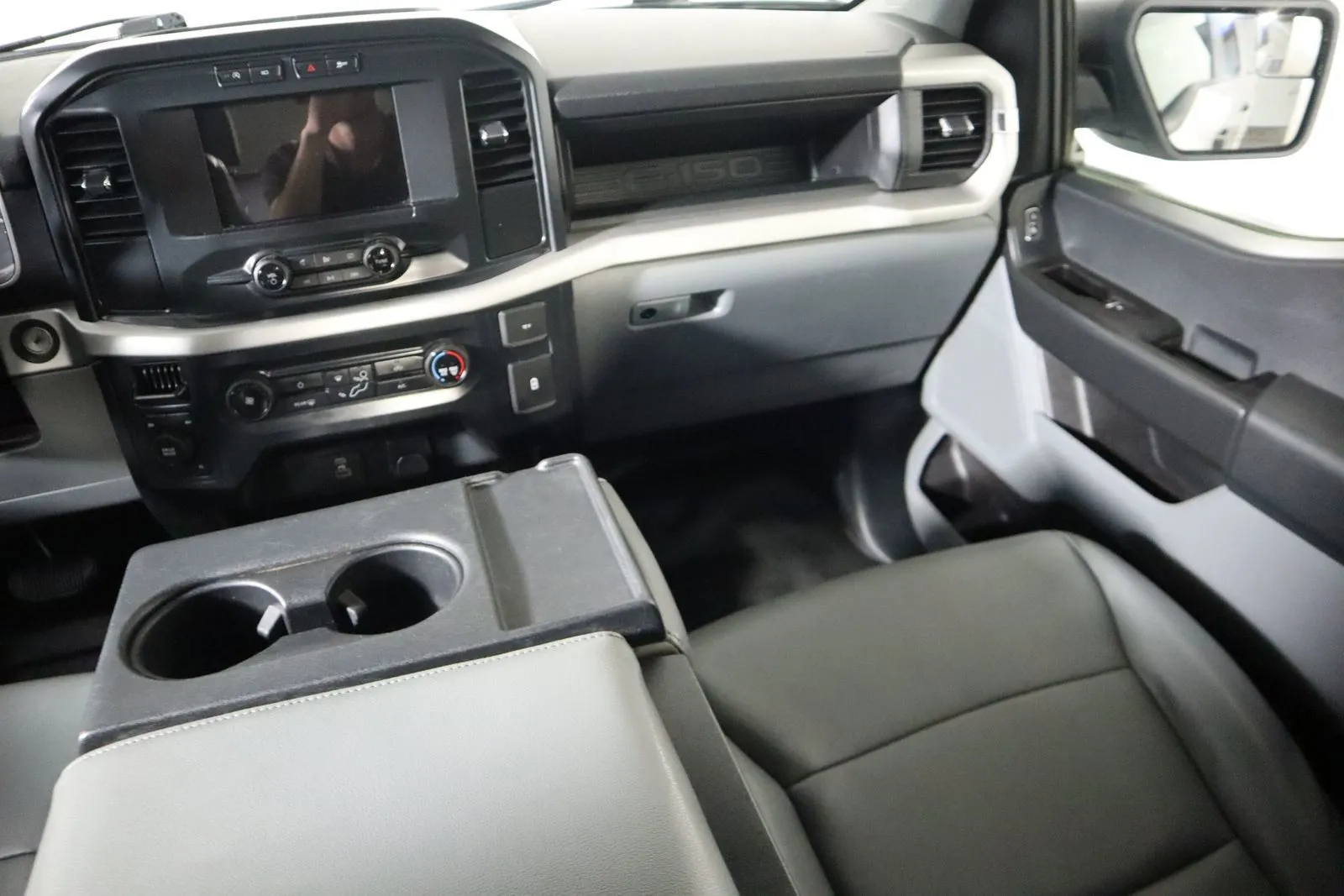 2022 Ford F-150 XL - Photo 28