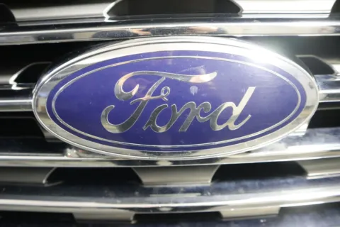 More photos of 2022 Ford Edge Titanium at McCloskey Truck Town, CO