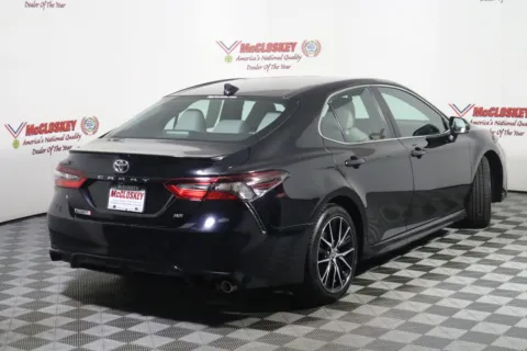 More photos of 2021 Toyota Camry SE at McCloskey Truck Town, CO